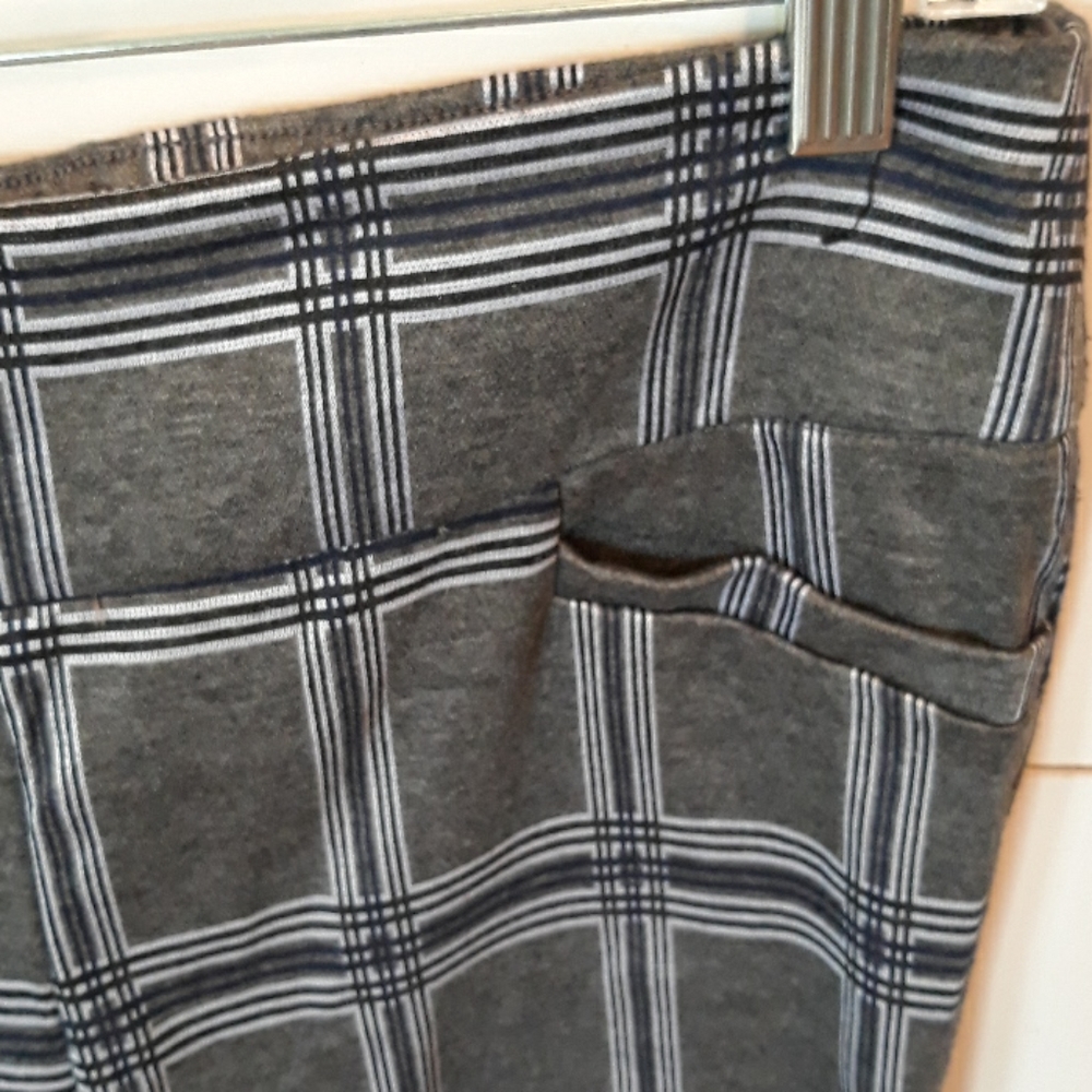 Ladies pants